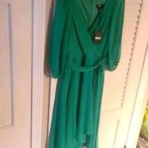 BNWT DKNY green flowy dress